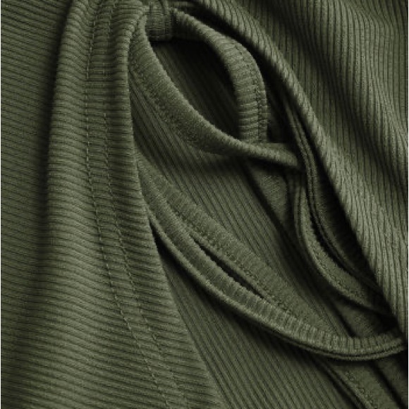 New with Tags - Rib Button Drawstring Ruched Midi Dress - Picture 4 of 6